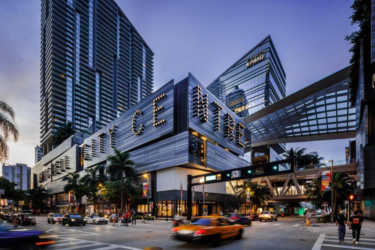Serene Full Bed With 50 Inch Smart Tv, Netflix, Airplay, Mini-Fridge, And 500 Mbps Wifi Near Fiu, Dolphin Mall, Airport Miami Exteriér fotografie