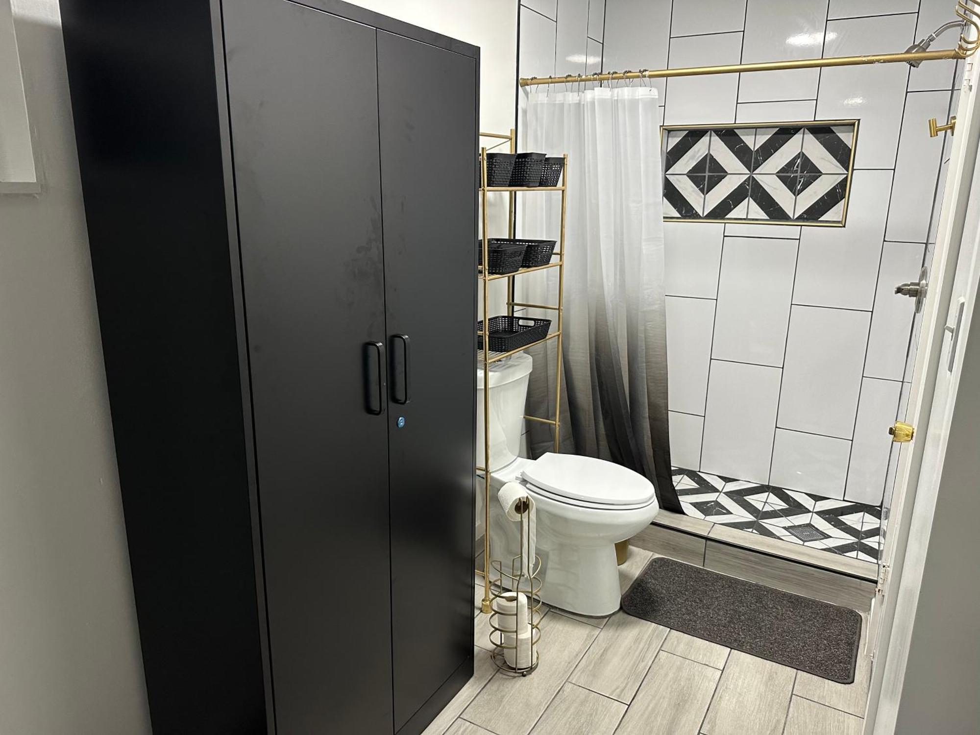 Serene Full Bed With 50 Inch Smart Tv, Netflix, Airplay, Mini-Fridge, And 500 Mbps Wifi Near Fiu, Dolphin Mall, Airport Miami Exteriér fotografie